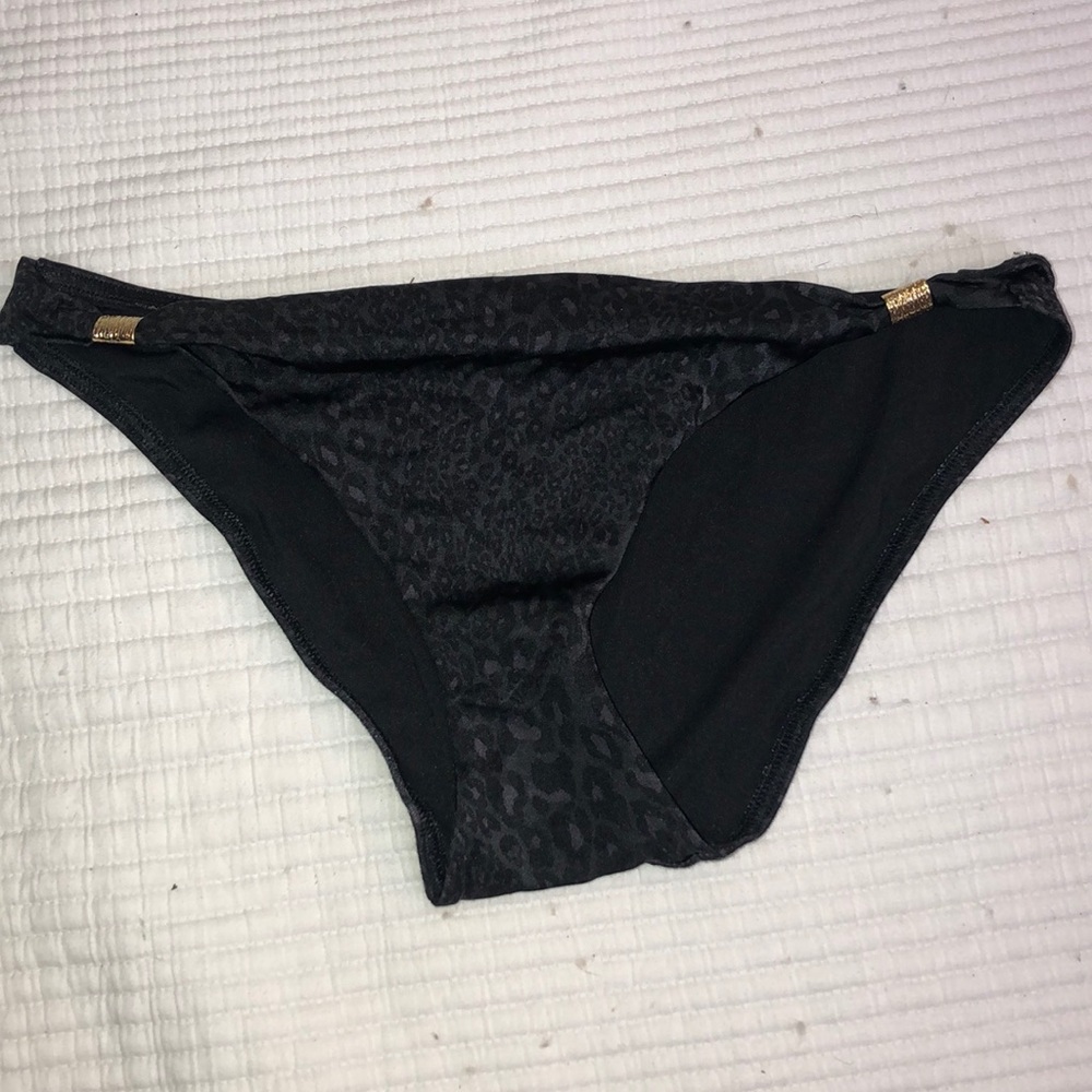 VICTORIAS SECRET BIKINI BOTTOMS